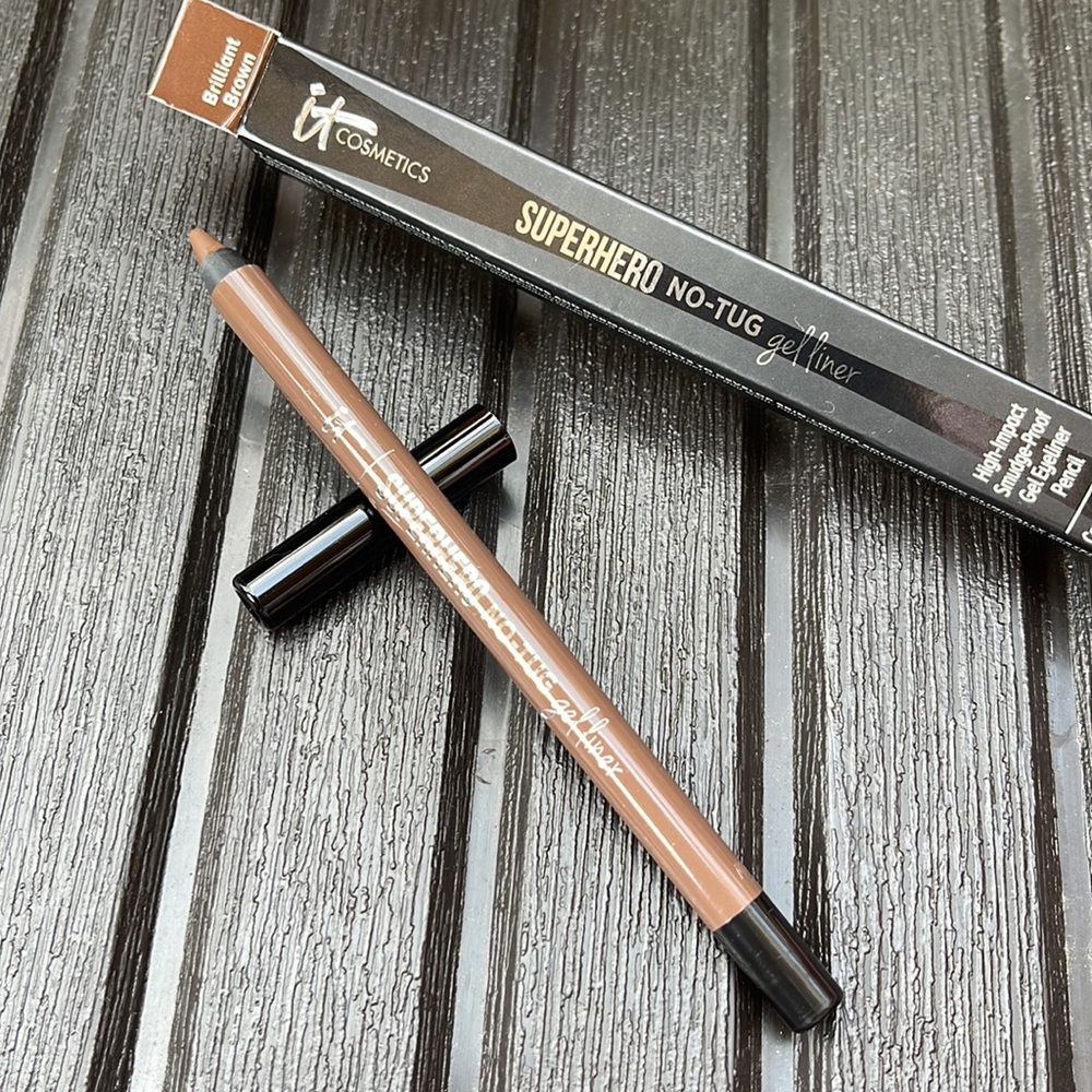 It Cosmetics - Superhero No Tug Gel Liner - Brilliant Brown - Picture 2 of 9